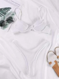 Textured Underwire High Cut Bikini Swimsuit -Curated Swimwear 16034178551b56dd9e576578d8acd787da47449c03 thumbnail 405x552