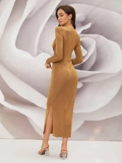 SHEIN Modely Shoulder Pad Ruched Split Hem Dress