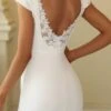 EVER-PRETTY Contrast Guipure Lace Mermaid Hem Wedding Dress Without Veil