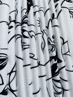 Floral & Figure Graphic Beach Blanket -Curated Swimwear 16526673193634ed8f90f780fc4a20e45c1671566d thumbnail 405x552