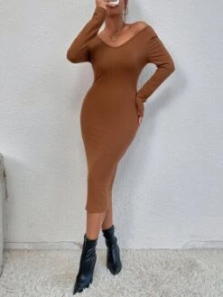 SHEIN BAE Solid Ribbed Knit Bodycon Dress -Curated Swimwear 1665566371963170c7b765d12cda4d79d008c171a4 thumbnail 405x552