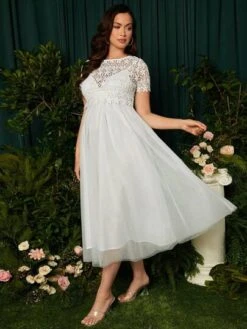 SHEIN Maternity Guipure Lace Top & Mesh Overlay Cami Dress -Curated Swimwear 168023016003fa9902970d129480f8d34004e5ed90 thumbnail 405x552