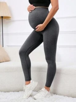 SHEIN Maternity Solid Leggings