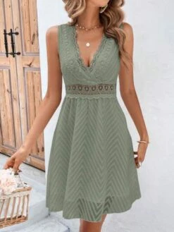 SHEIN Frenchy Guipure Lace Insert A-line Dress -Curated Swimwear 1681978676db9bfba1fbd13d6c15936166af308180 thumbnail 405x552