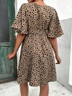 SHEIN Maternity Allover Print Butterfly Sleeve Belted Dress