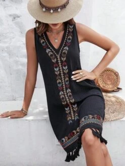 SHEIN VCAY Geo Print Tassel Hem Tank Dress -Curated Swimwear 1683771122ff77bbbc8fb31a6276edf122c5a0c9bb thumbnail 405x552