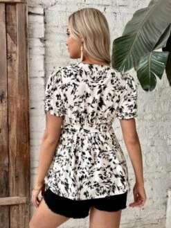 SHEIN Maternity Allover Print Puff Sleeve Belted Peplum Blouse