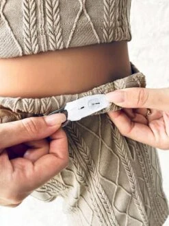 SHEIN Maternity Solid Tank Top & Adjustable Waist Shorts -Curated Swimwear 1683872464356193665f9071b8c1300a82ba1397c1 thumbnail 405x552