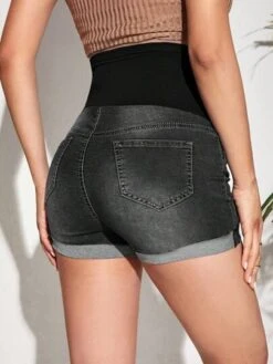 SHEIN Maternity Wideband Waist Roll Up Hem Denim Shorts