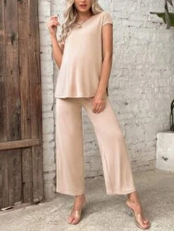 SHEIN Maternity Solid Tee & Adjustable Waist Pants -Curated Swimwear 1684083633f3c0747832d5dade61378402bc426013 thumbnail 405x552
