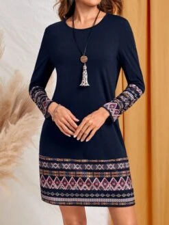 EMERY ROSE Geo Print Tee Dress -Curated Swimwear 168630238993640c459ae6f91a4e5936788ddd8442 thumbnail 405x552