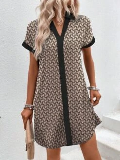 SHEIN LUNE Allover Print Contrast Trim Batwing Sleeve Dress -Curated Swimwear 16865615123fd657024e030c3d1dbb3be521144aca thumbnail 405x552