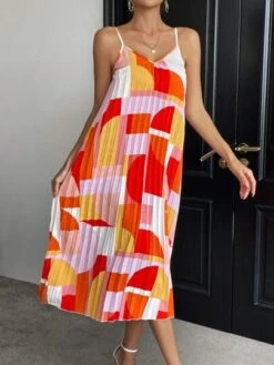 SHEIN Privé Geo Print Cami Dress Without Belt -Curated Swimwear 1688788992d845aef3c502a13df3c2c0e26fd14e39 thumbnail 405x552