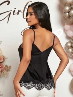 SHEIN Maternity Eyelash Lace Trim Cami Top