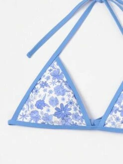 Floral Print Triangle Thong Bikini Swimsuit -Curated Swimwear 168993294087b6d6cbde29866fd4fdef968466cd92 thumbnail 405x552