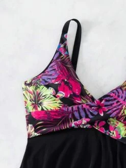 Tropical Print Contrast Mesh Bikini Swimsuit -Curated Swimwear 16901675653171b1a16d98f526ad4cb718b35cc973 thumbnail 405x552