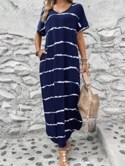 SHEIN LUNE Striped Hidden Pocket Curved Hem Tee Dress -Curated Swimwear 16913896198d45b8564a26262da28261109d8e43fc thumbnail 405x552